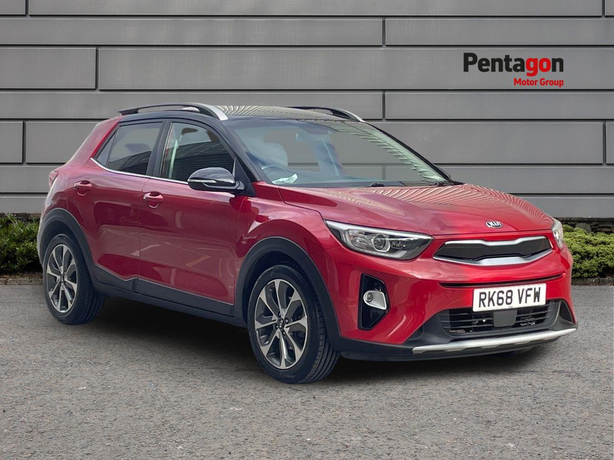 Main listing image - Kia Stonic