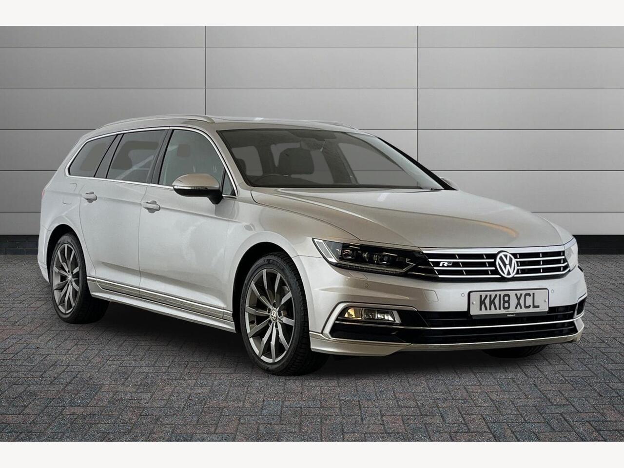 Main listing image - Volkswagen Passat Estate