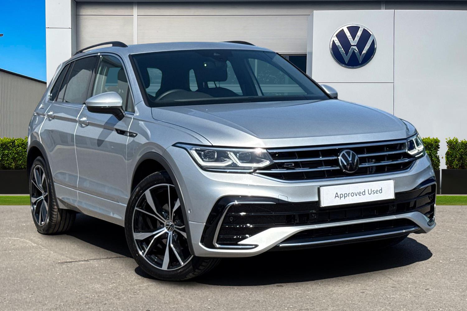 Main listing image - Volkswagen Tiguan