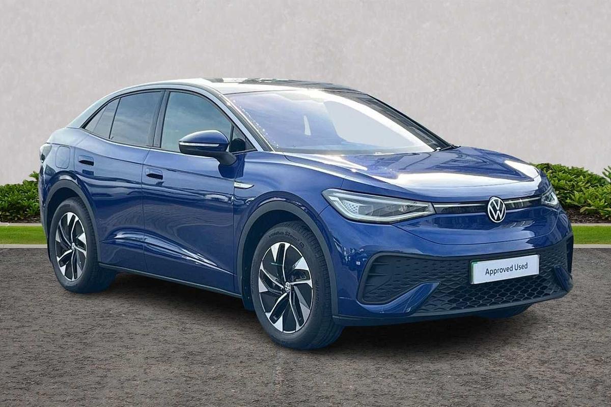 Main listing image - Volkswagen ID.5