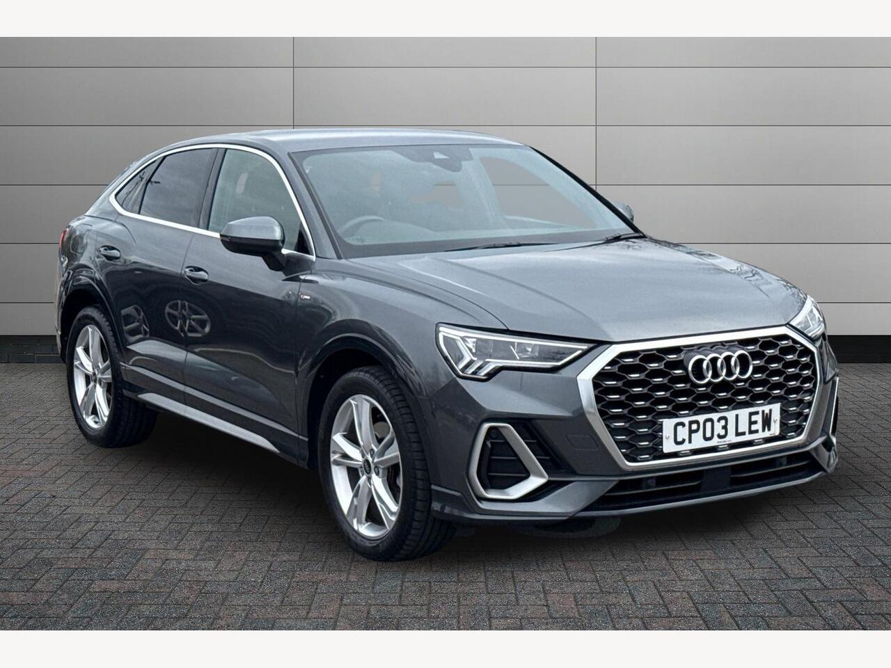 Main listing image - Audi Q3