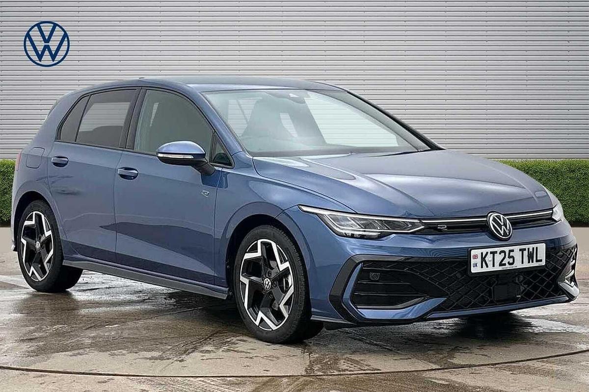 Main listing image - Volkswagen Golf