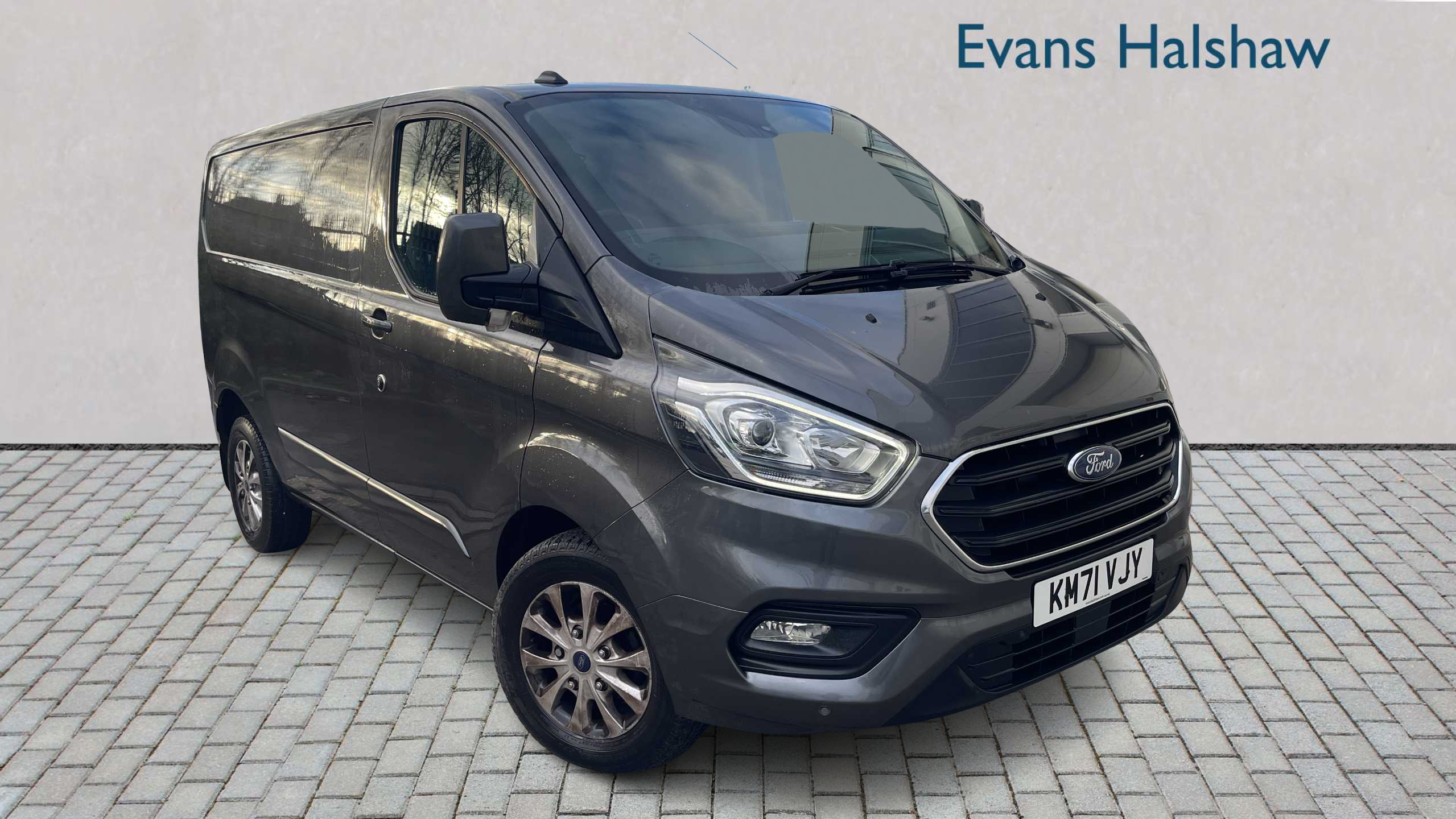 Main listing image - Ford Transit Custom