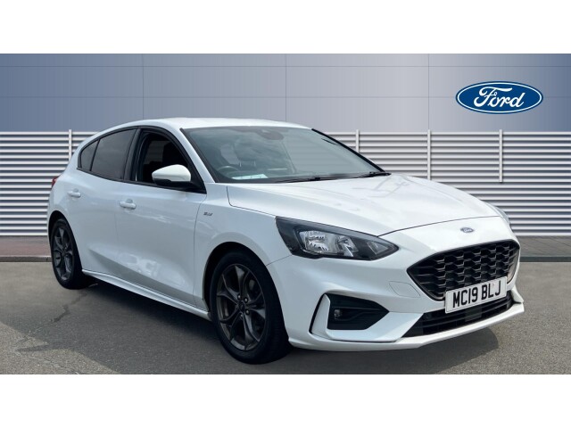 Main listing image - Ford Focus