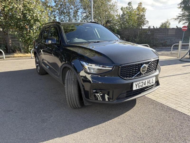Main listing image - Volvo XC40