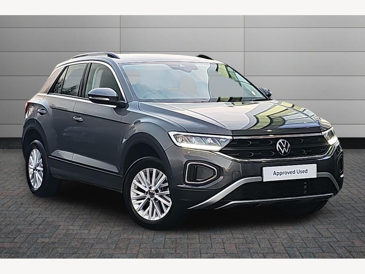 Main listing image - Volkswagen T-Roc