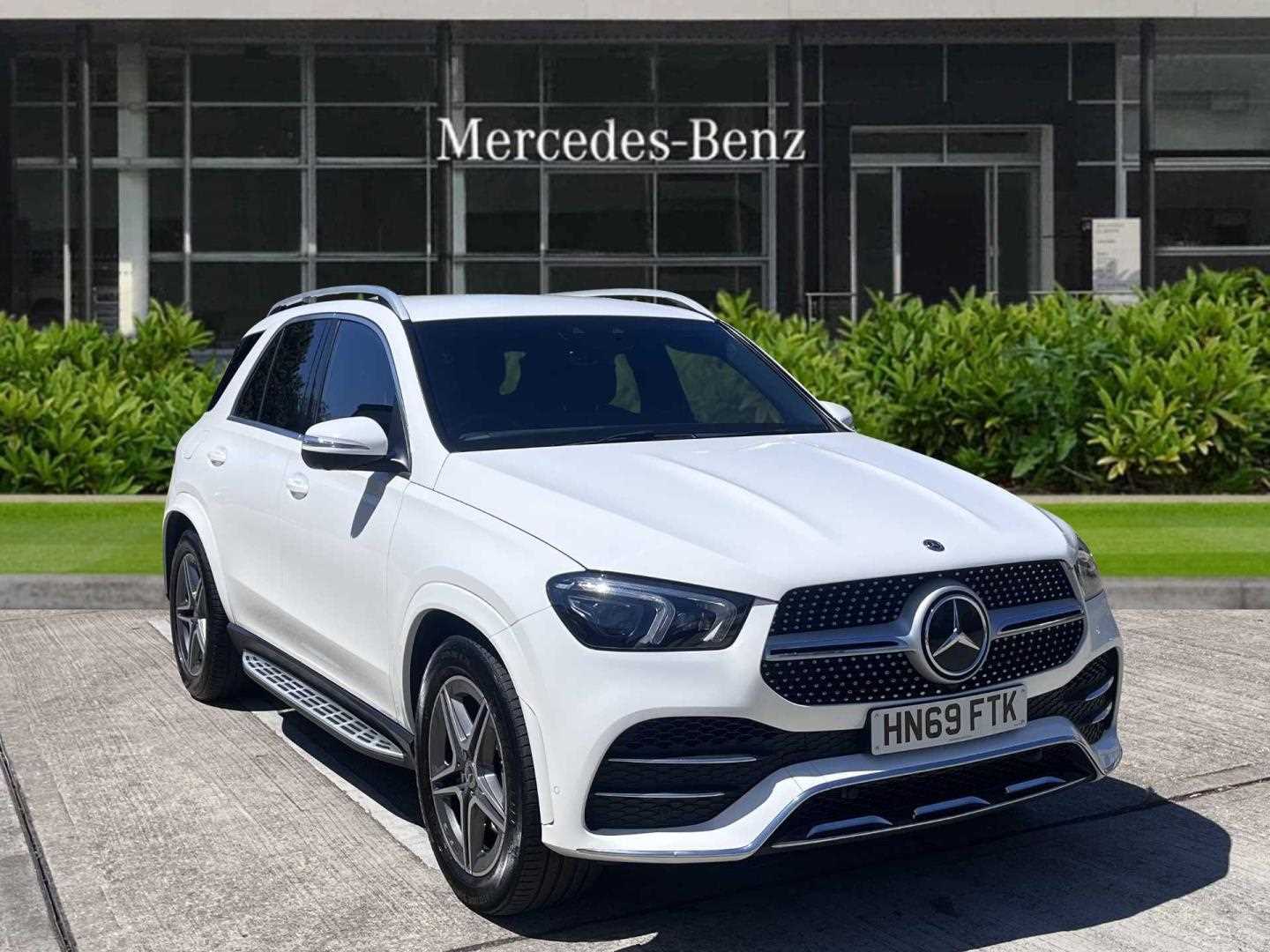 Main listing image - Mercedes-Benz GLE