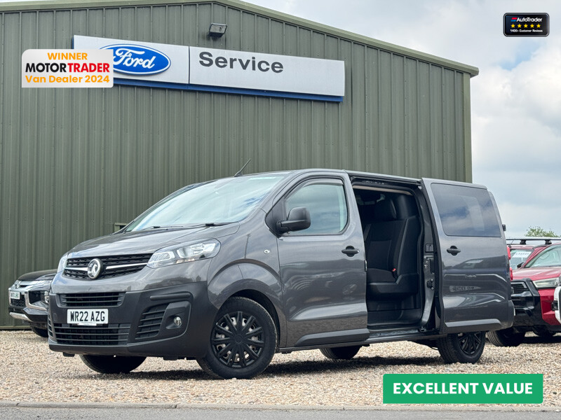 Main listing image - Vauxhall Vivaro