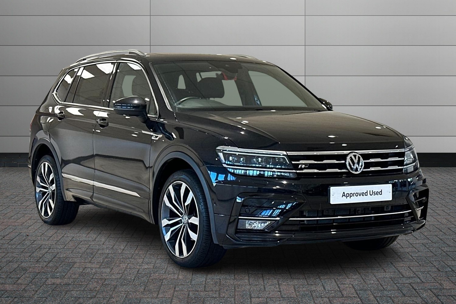 Main listing image - Volkswagen Tiguan Allspace