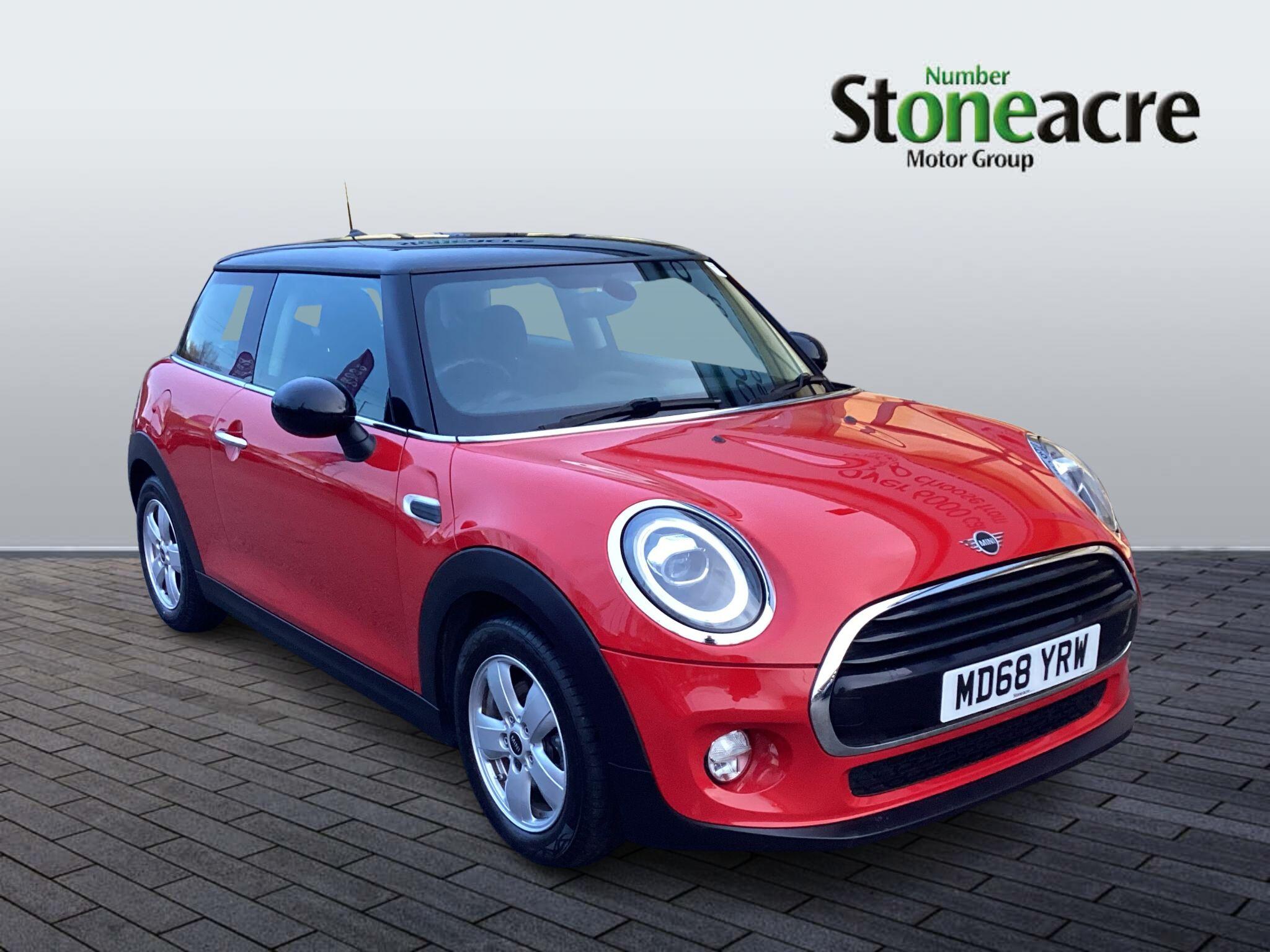 Main listing image - MINI Hatchback