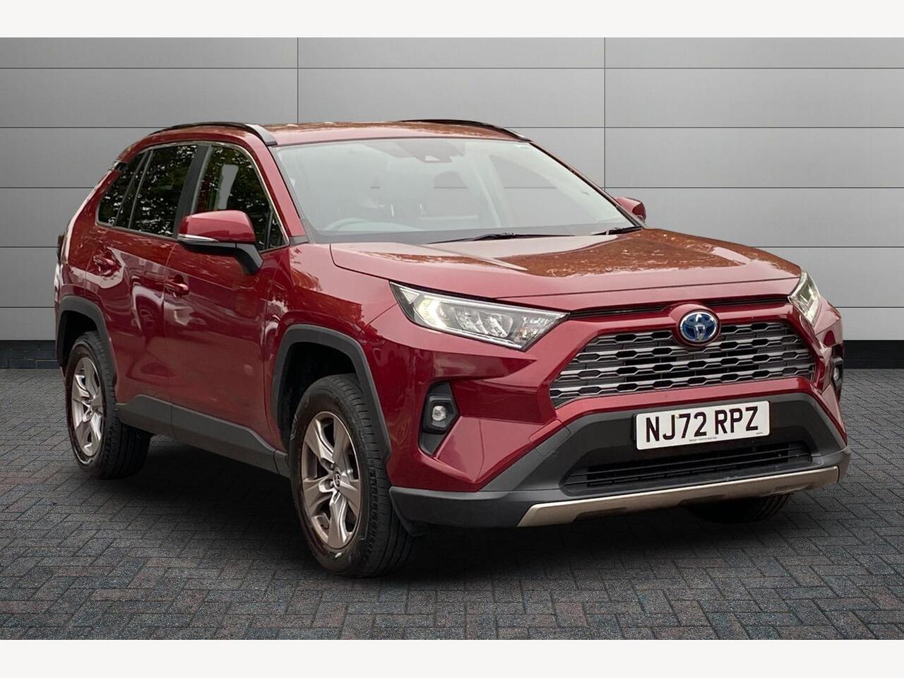 Main listing image - Toyota RAV4