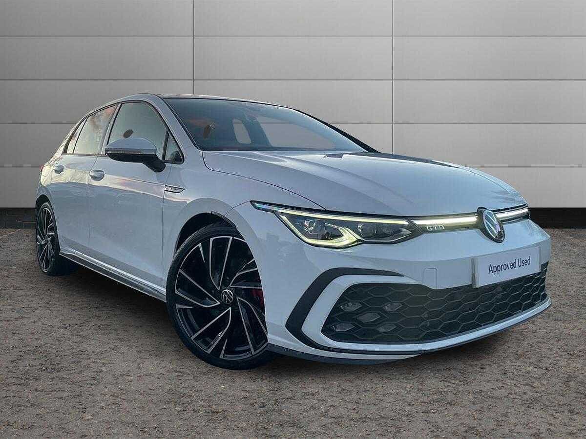 Main listing image - Volkswagen Golf