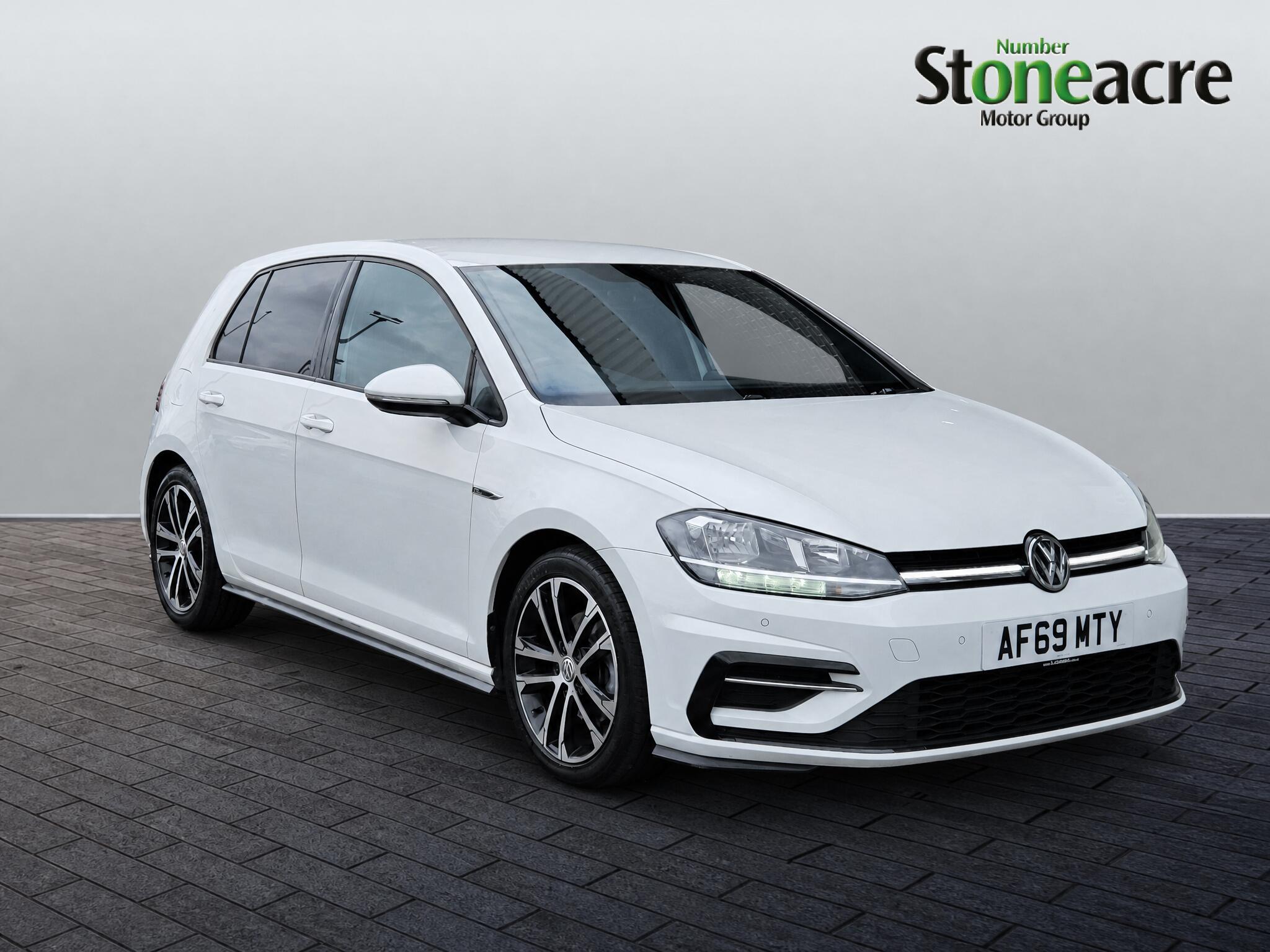Main listing image - Volkswagen Golf