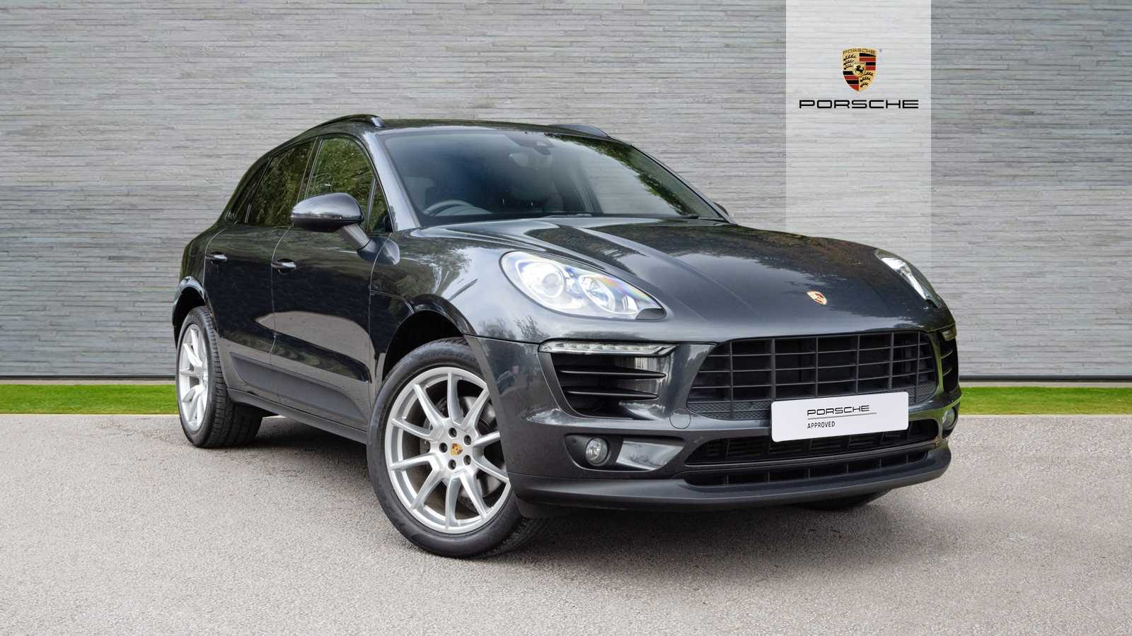 Main listing image - Porsche Macan