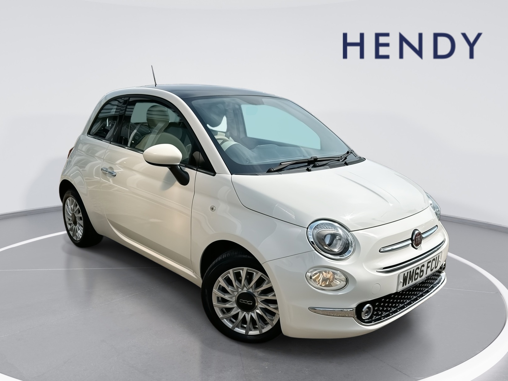 Main listing image - Fiat 500