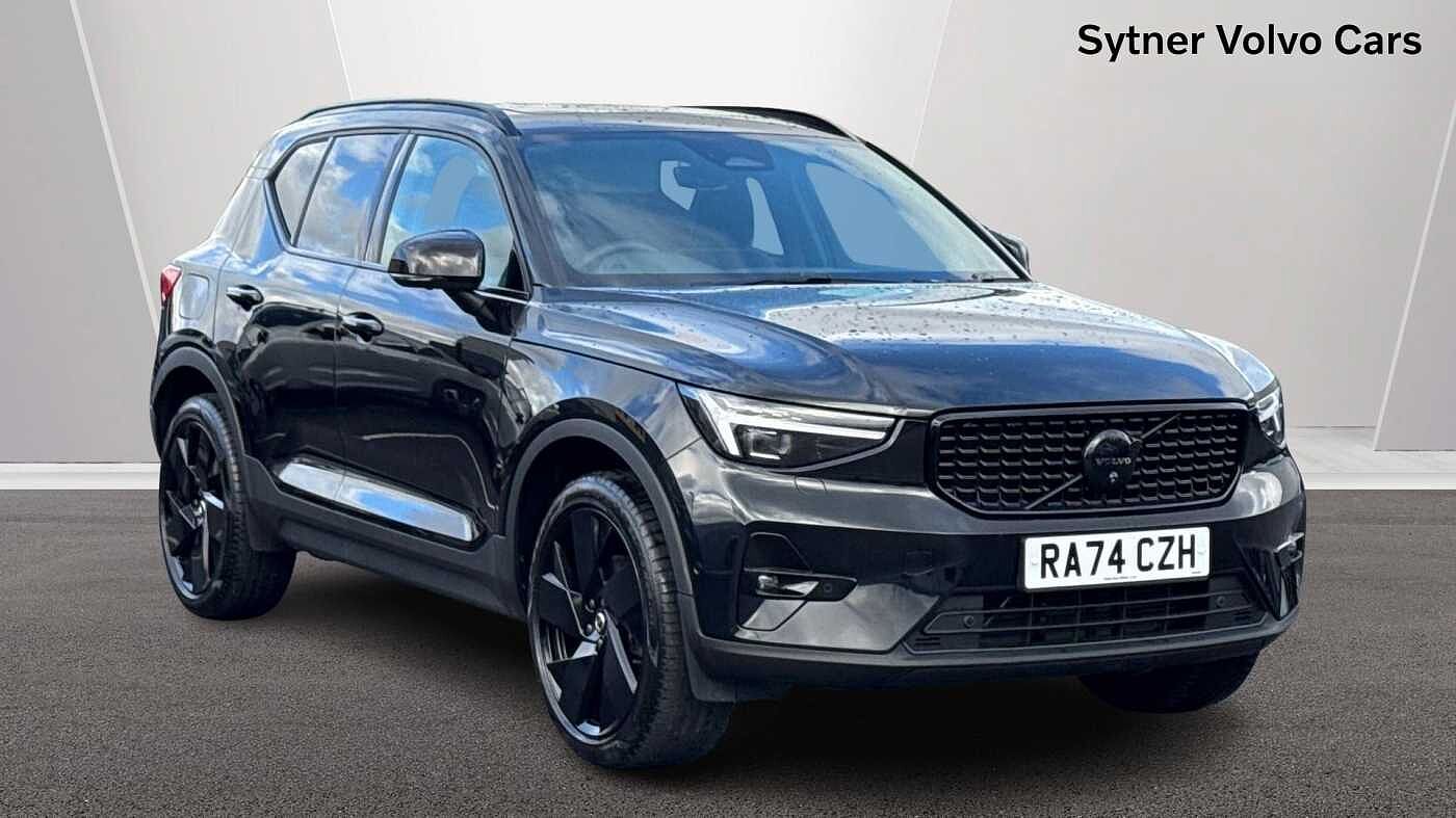Main listing image - Volvo XC40