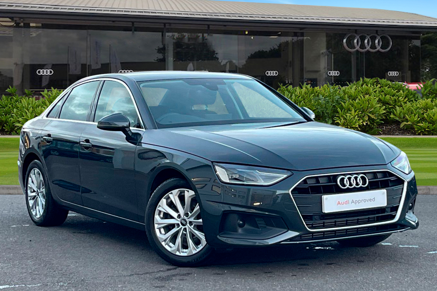 Main listing image - Audi A4