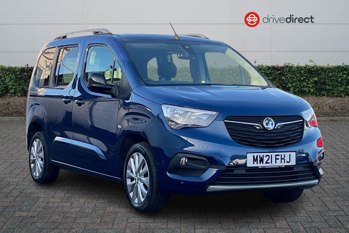 Main listing image - Vauxhall Combo Life