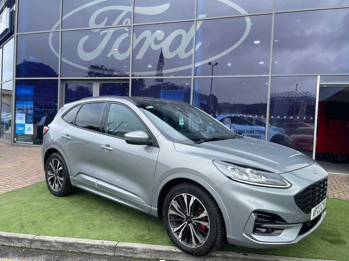 Main listing image - Ford Kuga