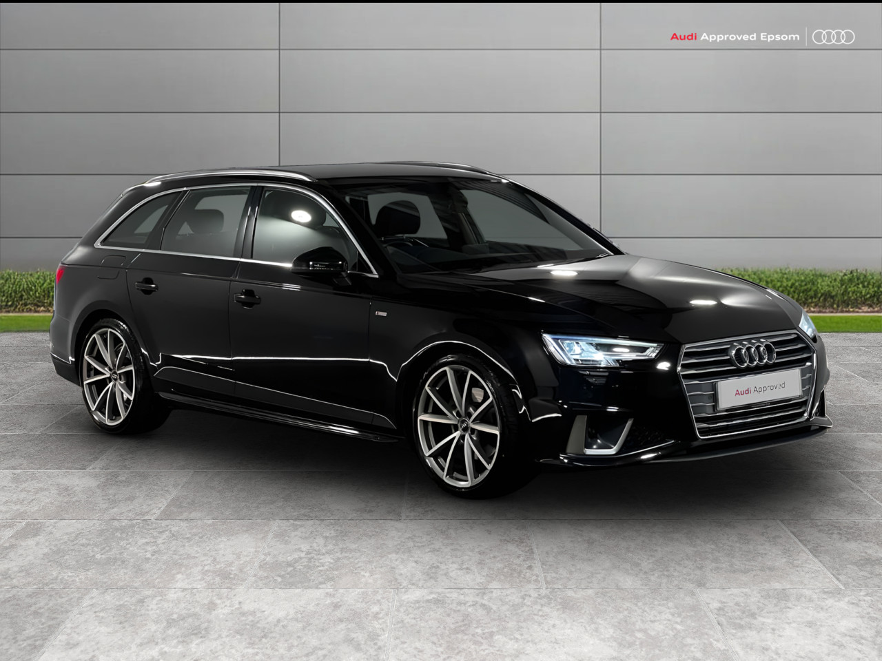 Main listing image - Audi A4 Avant