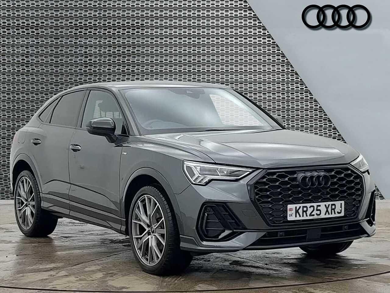 Main listing image - Audi Q3