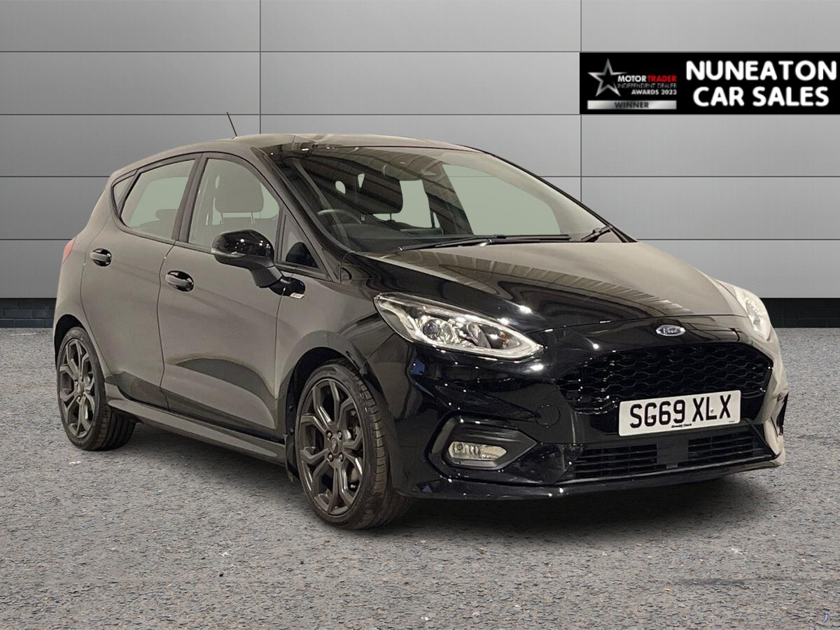 Main listing image - Ford Fiesta