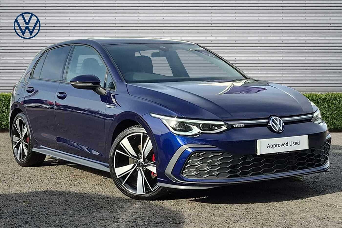 Main listing image - Volkswagen Golf