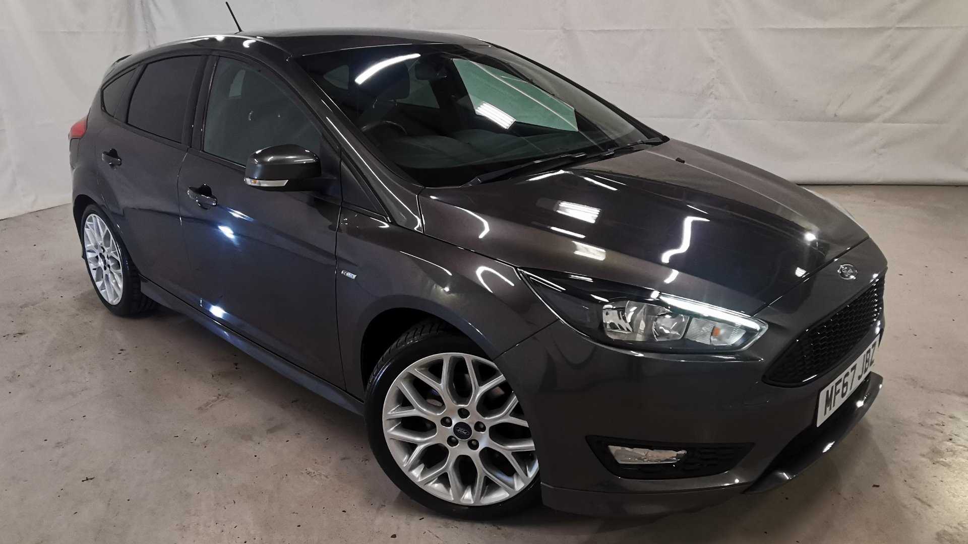Main listing image - Ford Focus