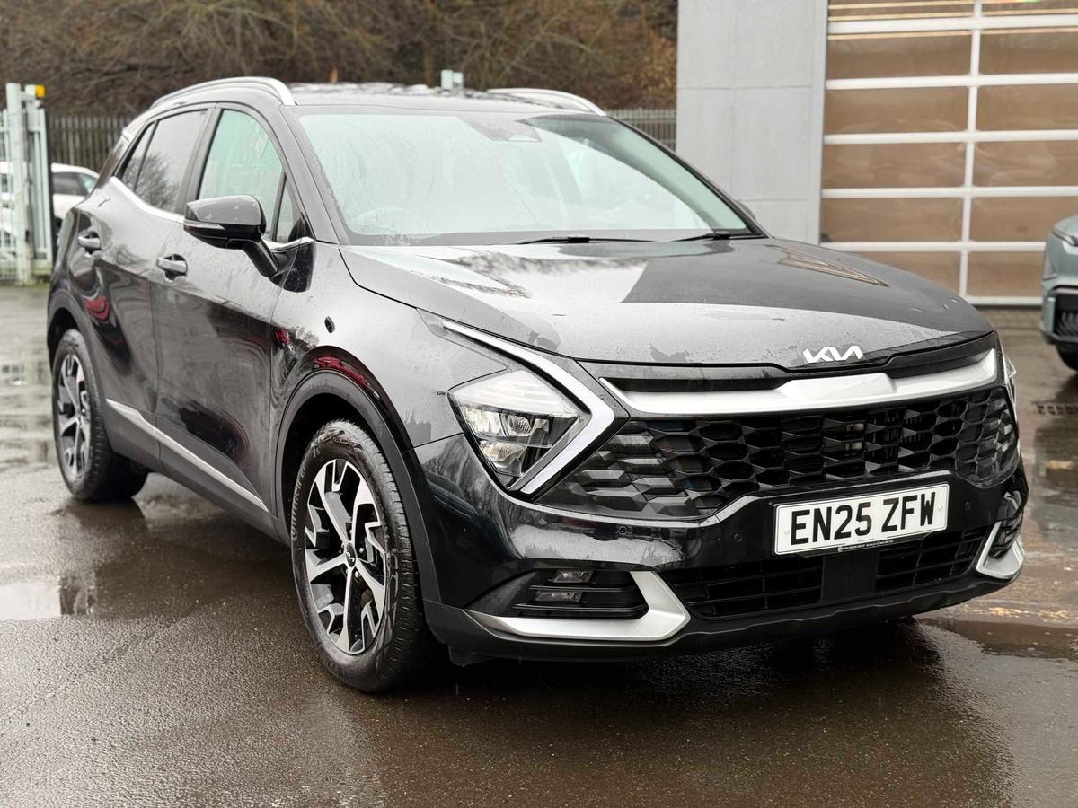 Main listing image - Kia Sportage