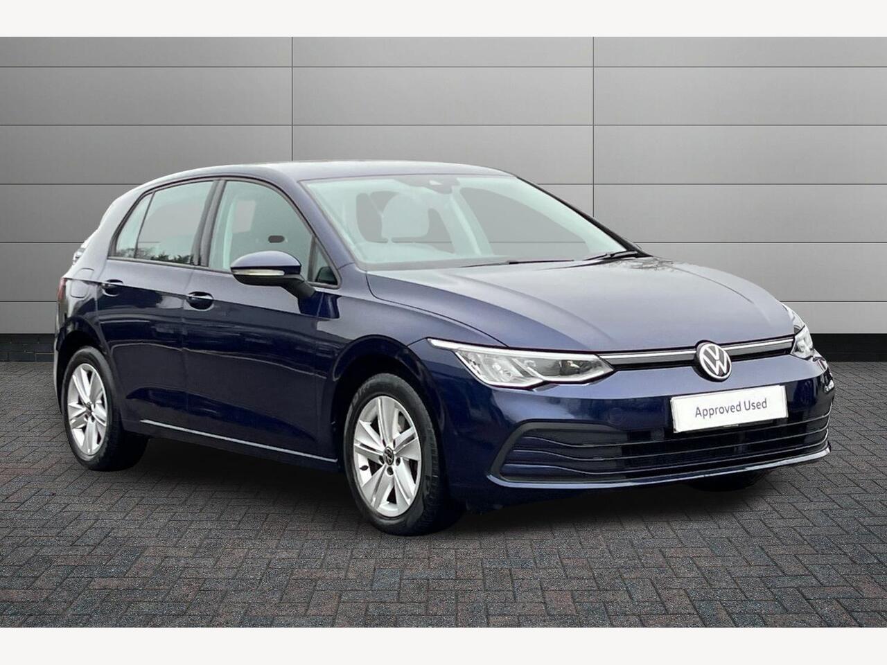 Main listing image - Volkswagen Golf