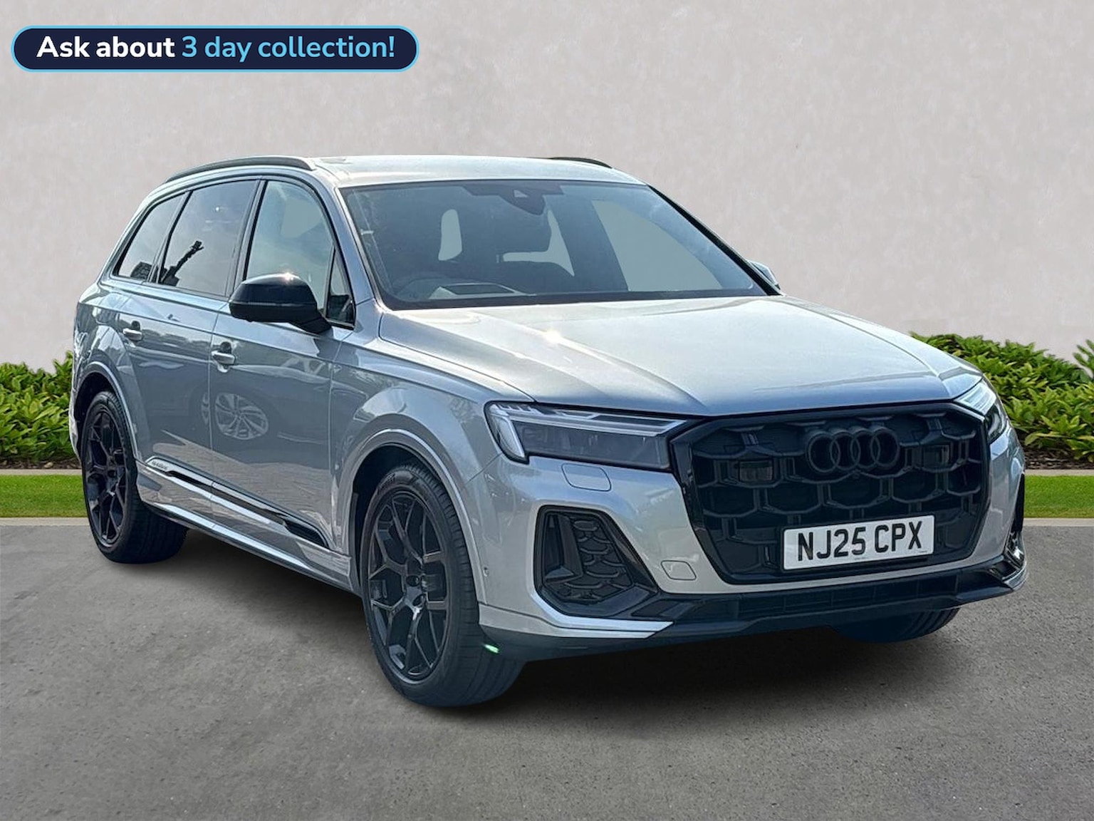 Main listing image - Audi Q7