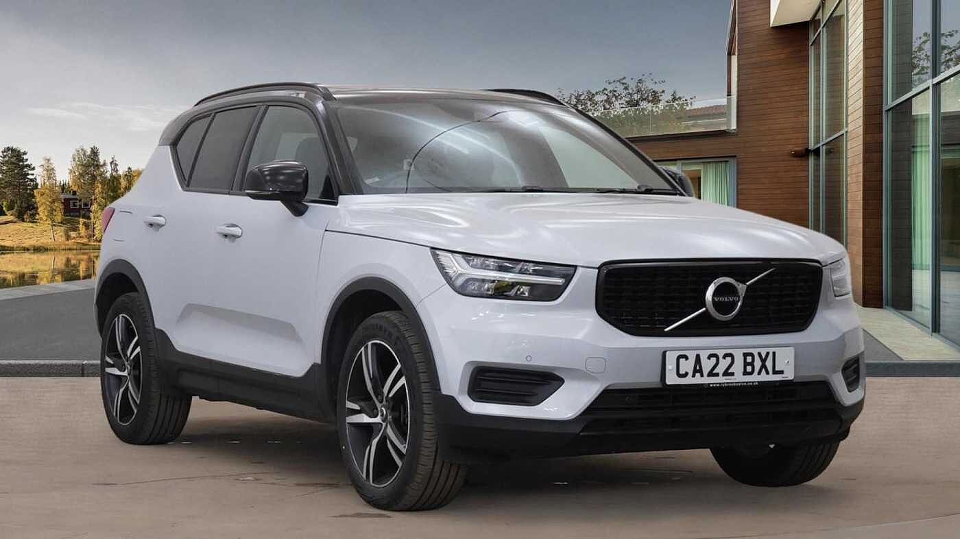 Main listing image - Volvo XC40