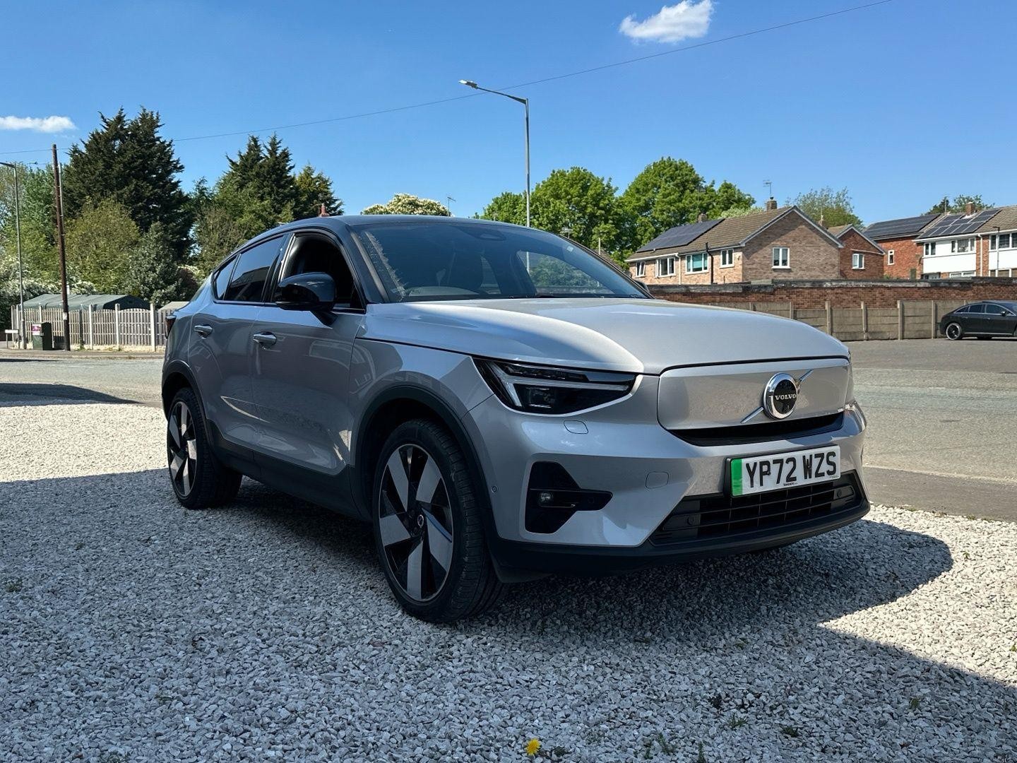 Main listing image - Volvo C40