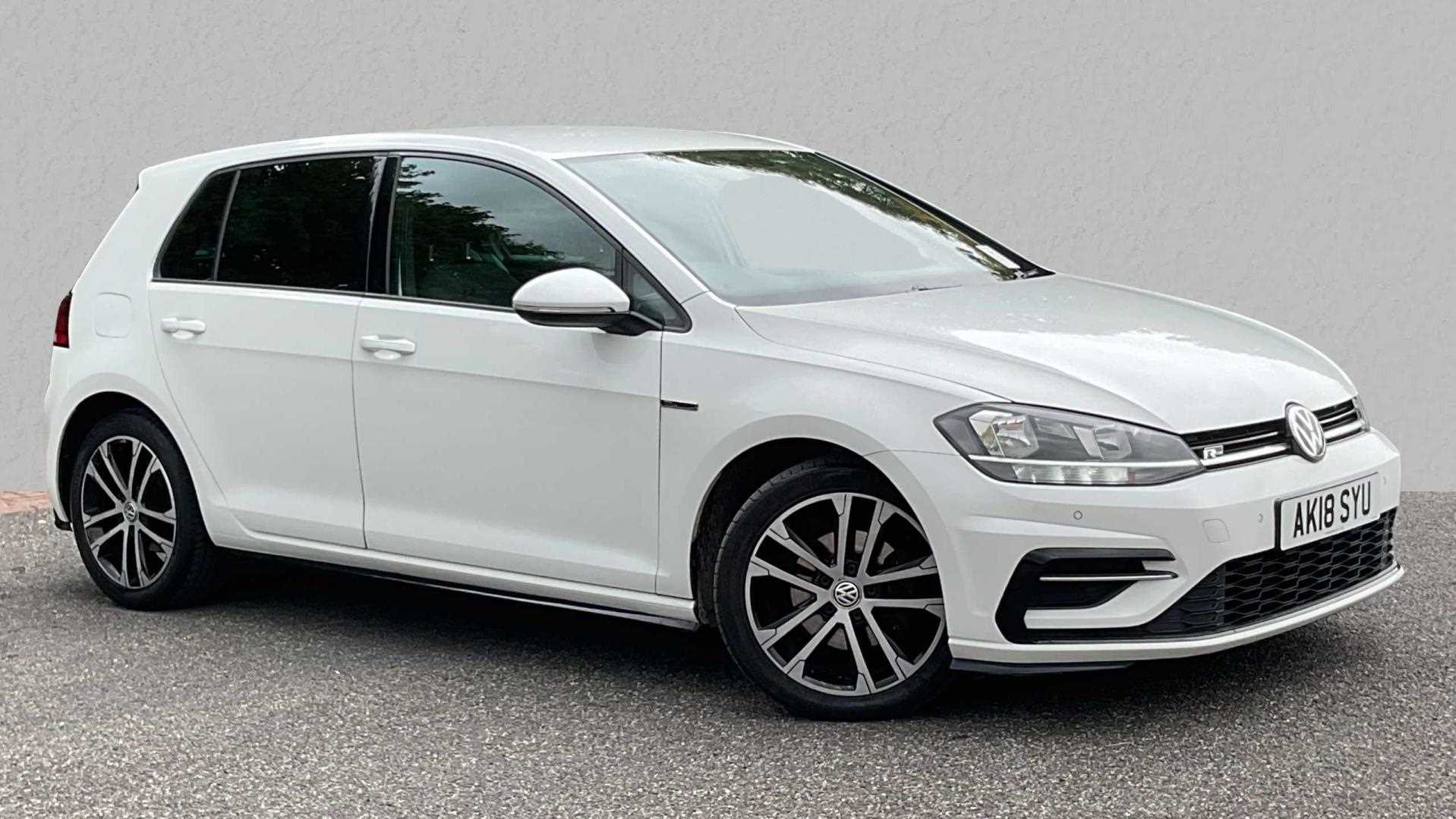 Main listing image - Volkswagen Golf
