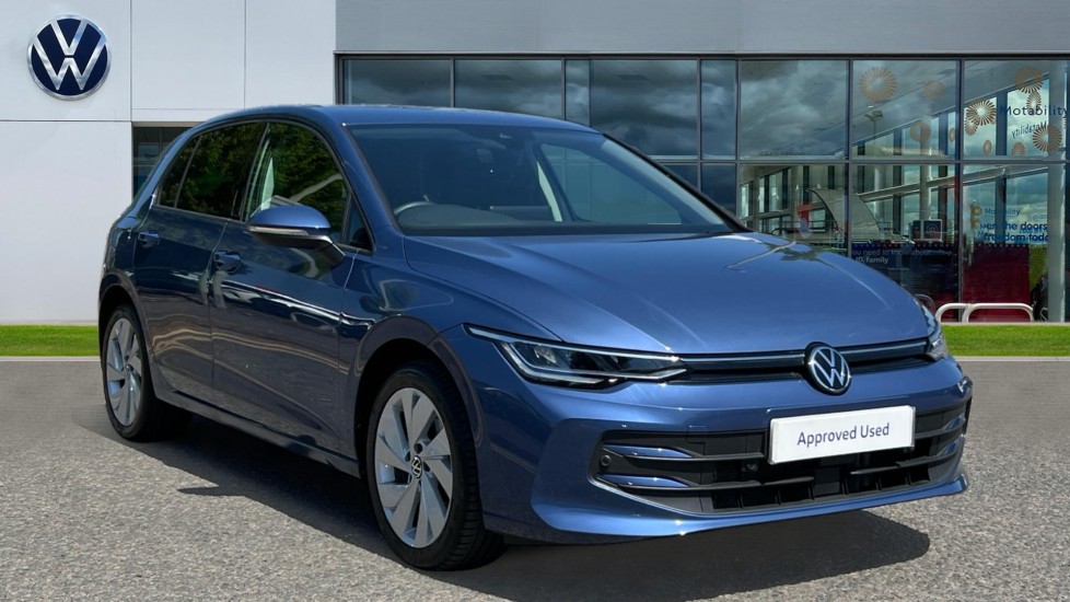 Main listing image - Volkswagen Golf