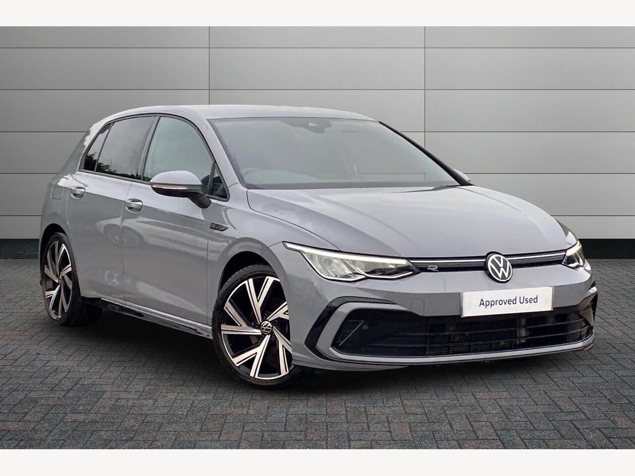 Main listing image - Volkswagen Golf