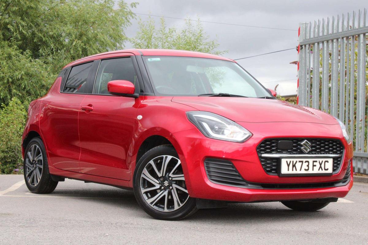 Main listing image - Suzuki Swift