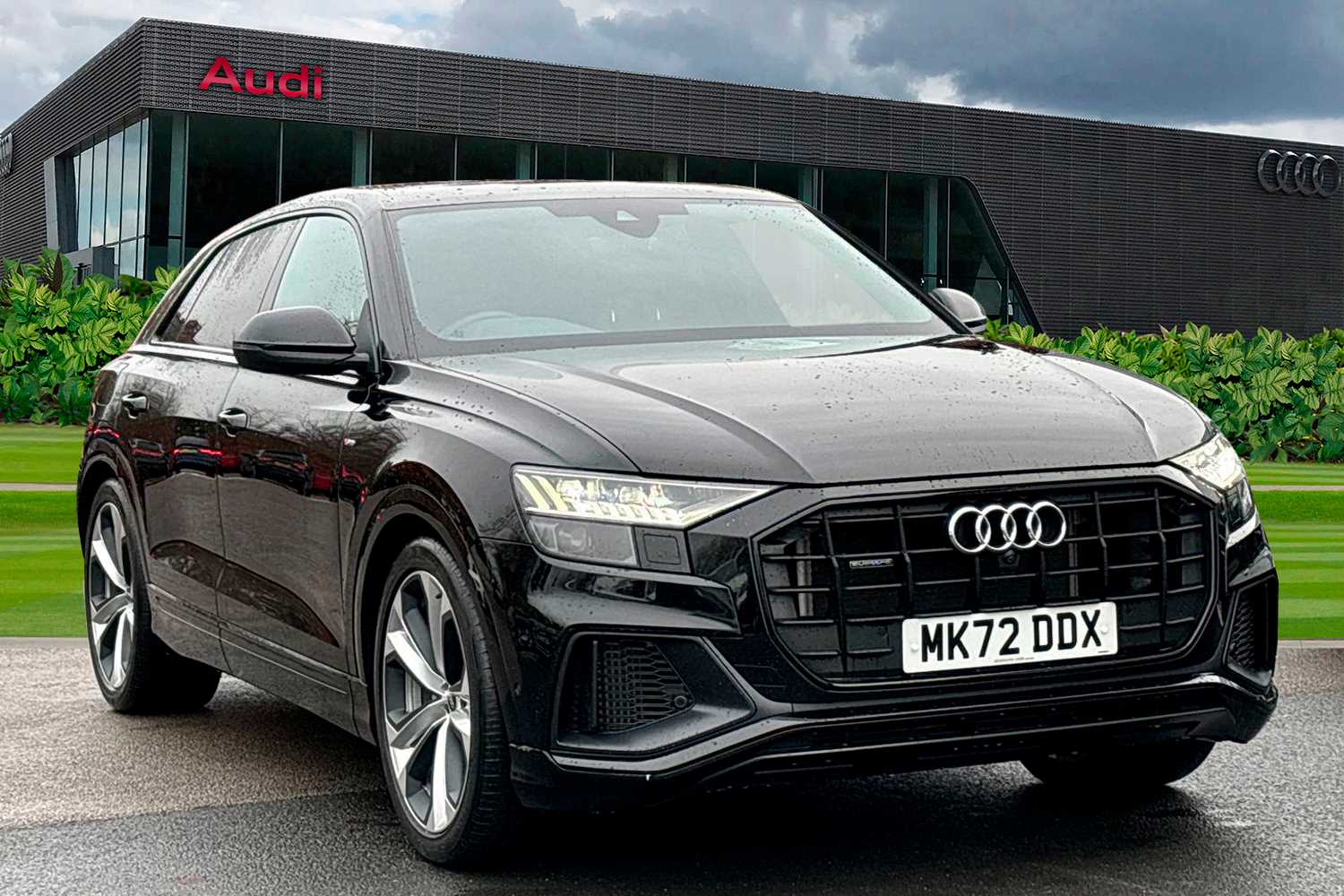 Main listing image - Audi Q8