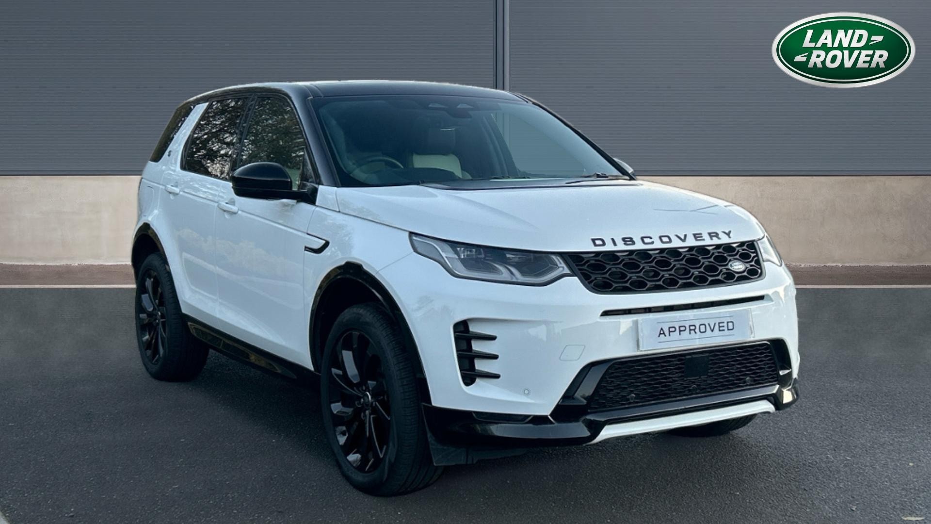 Main listing image - Land Rover Discovery Sport