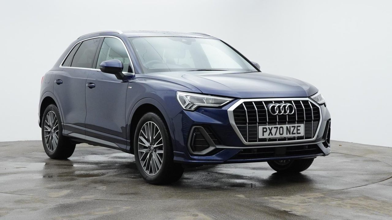 Main listing image - Audi Q3