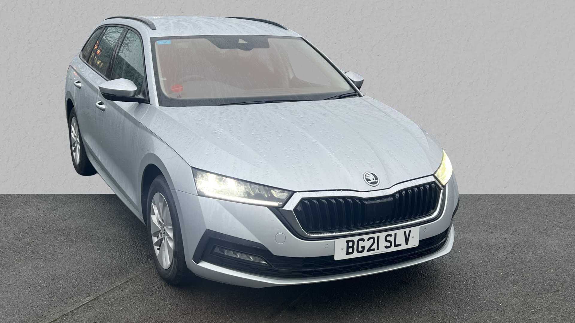 Main listing image - Skoda Octavia Estate