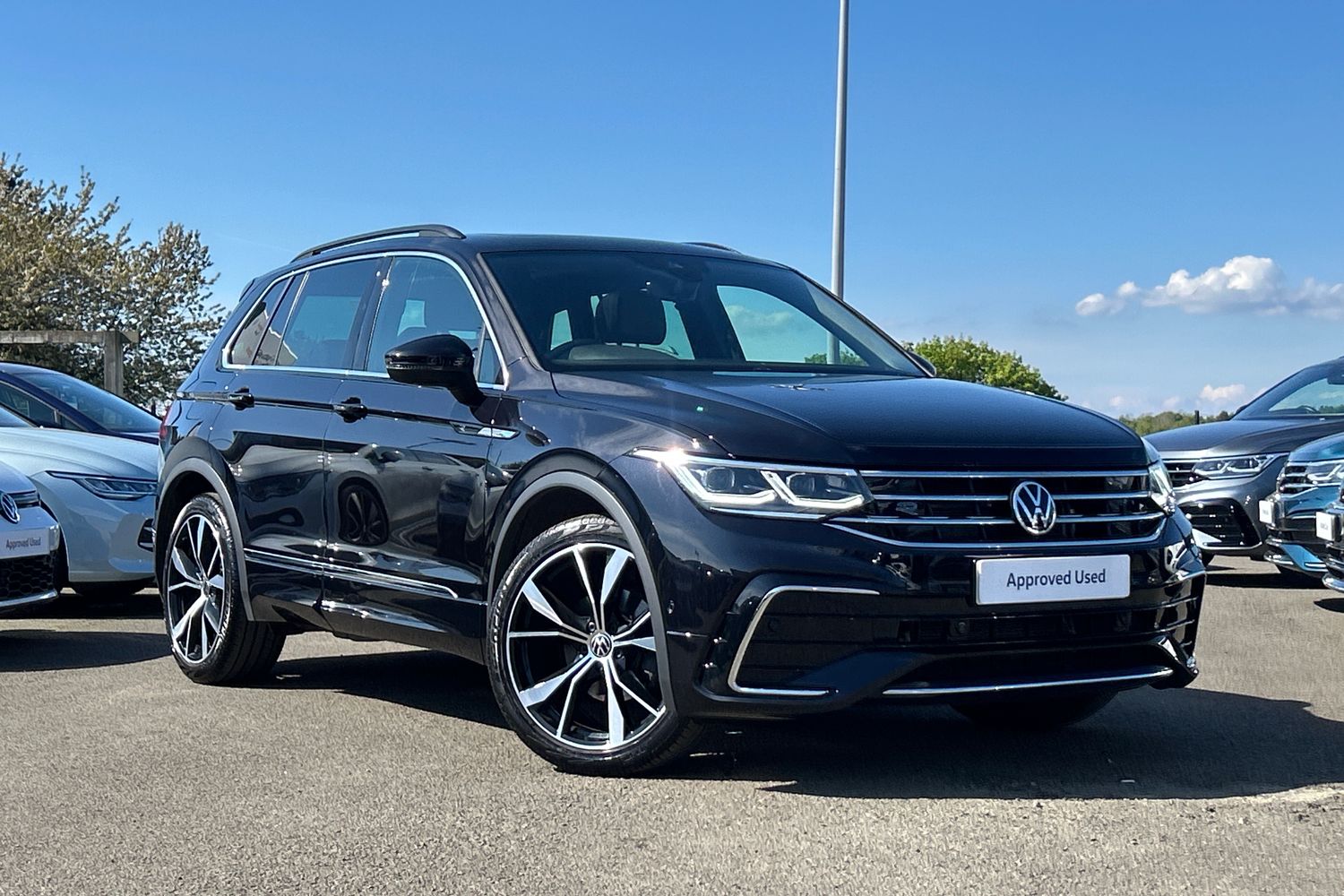 Main listing image - Volkswagen Tiguan