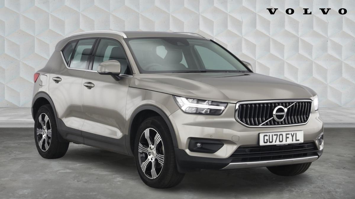 Main listing image - Volvo XC40