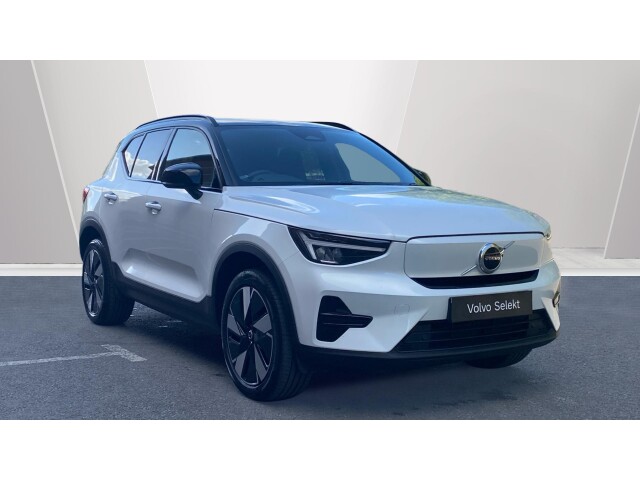 Main listing image - Volvo XC40