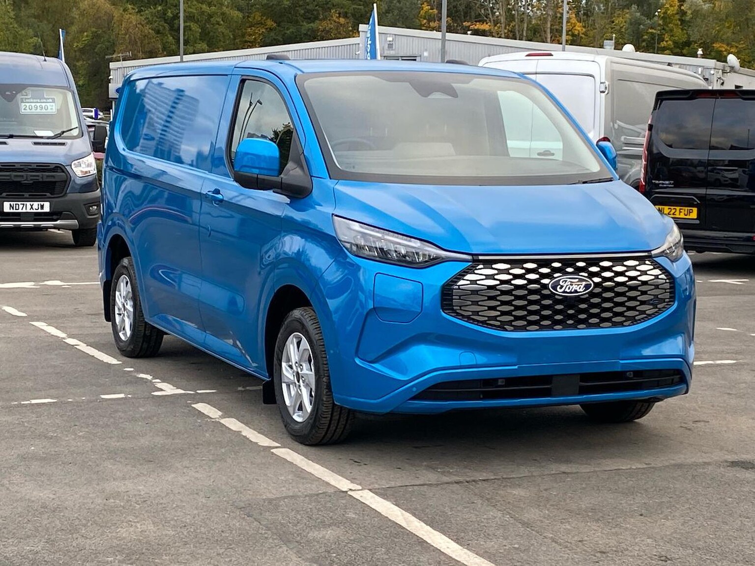 Main listing image - Ford Transit Custom