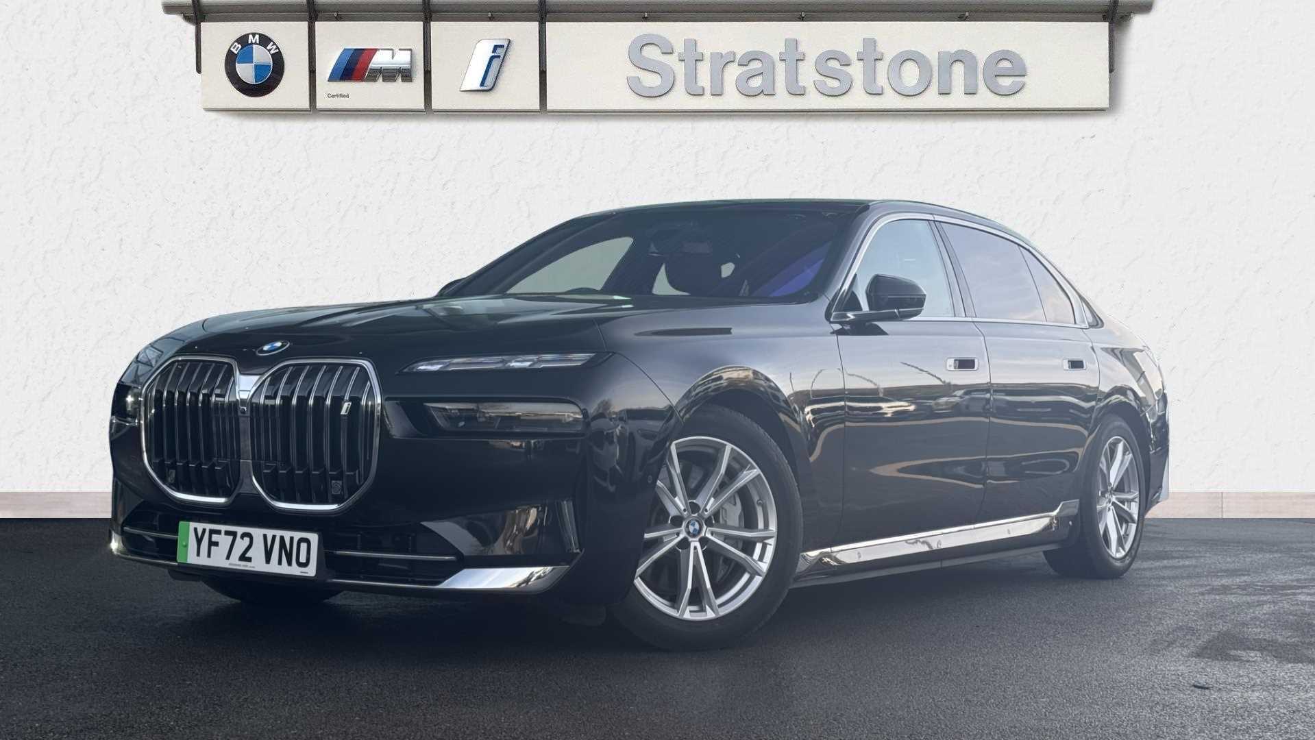 Main listing image - BMW i7