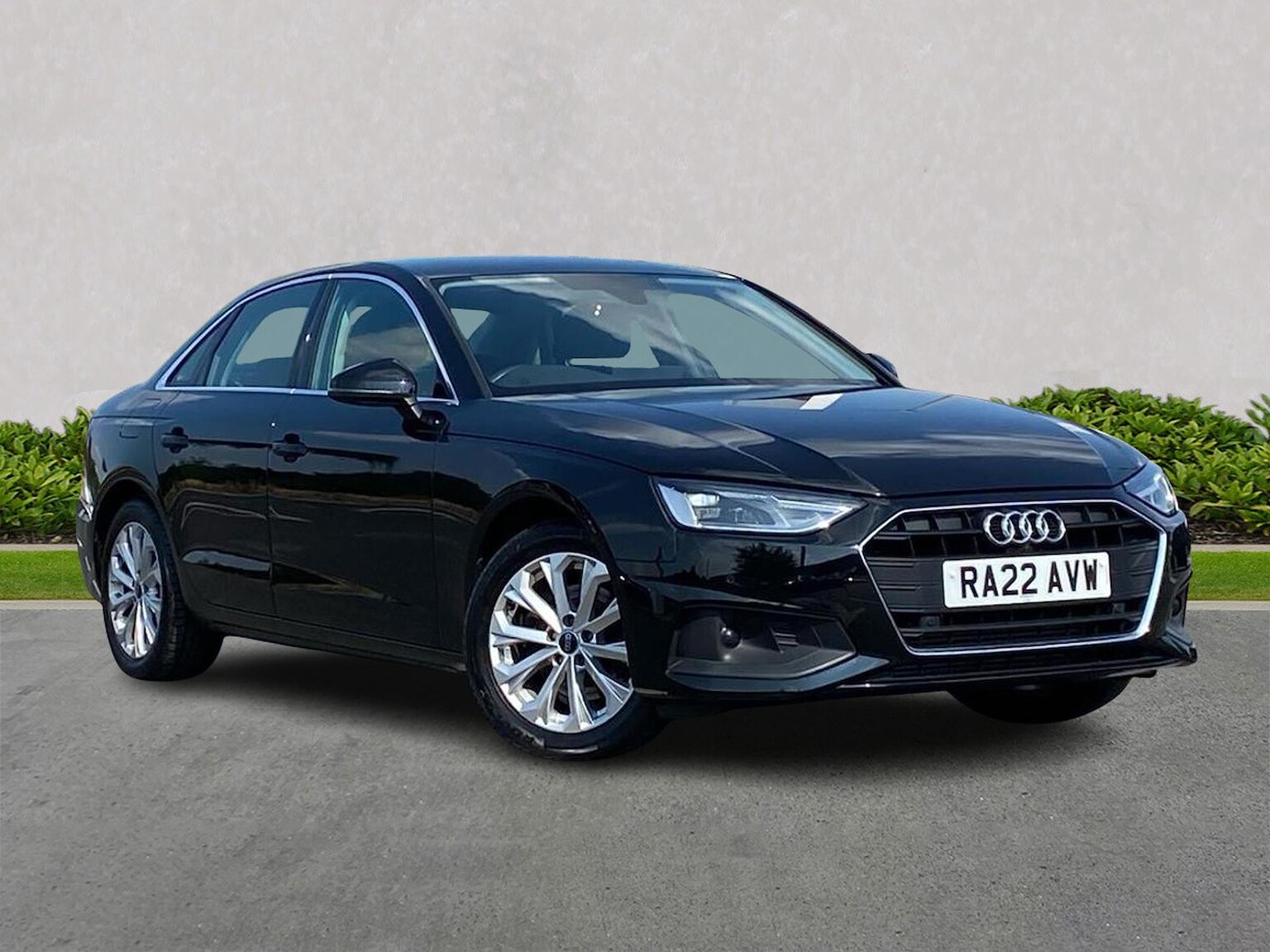 Main listing image - Audi A4