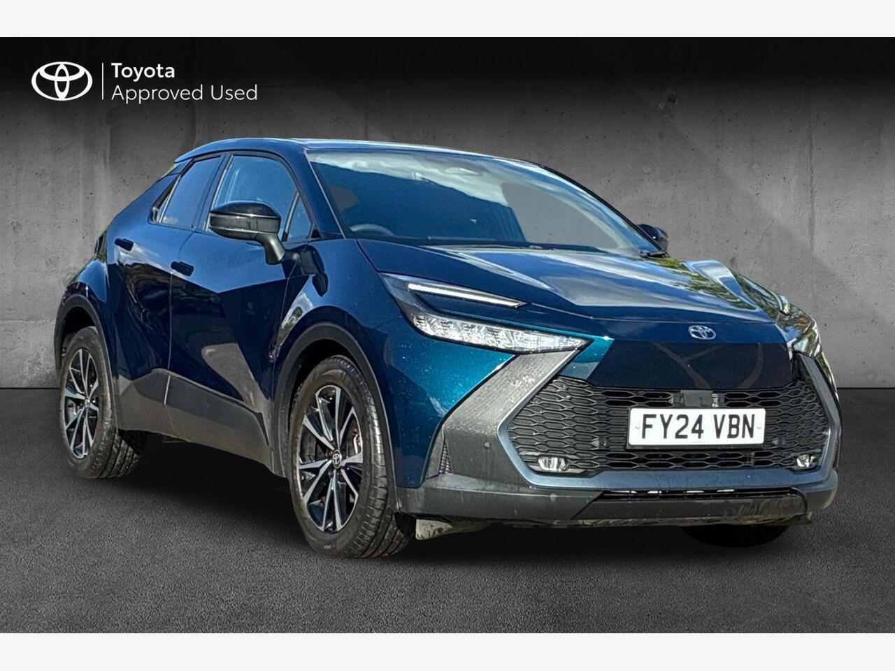 Main listing image - Toyota C-HR
