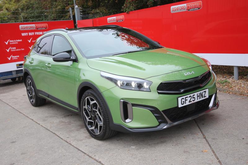 Main listing image - Kia XCeed