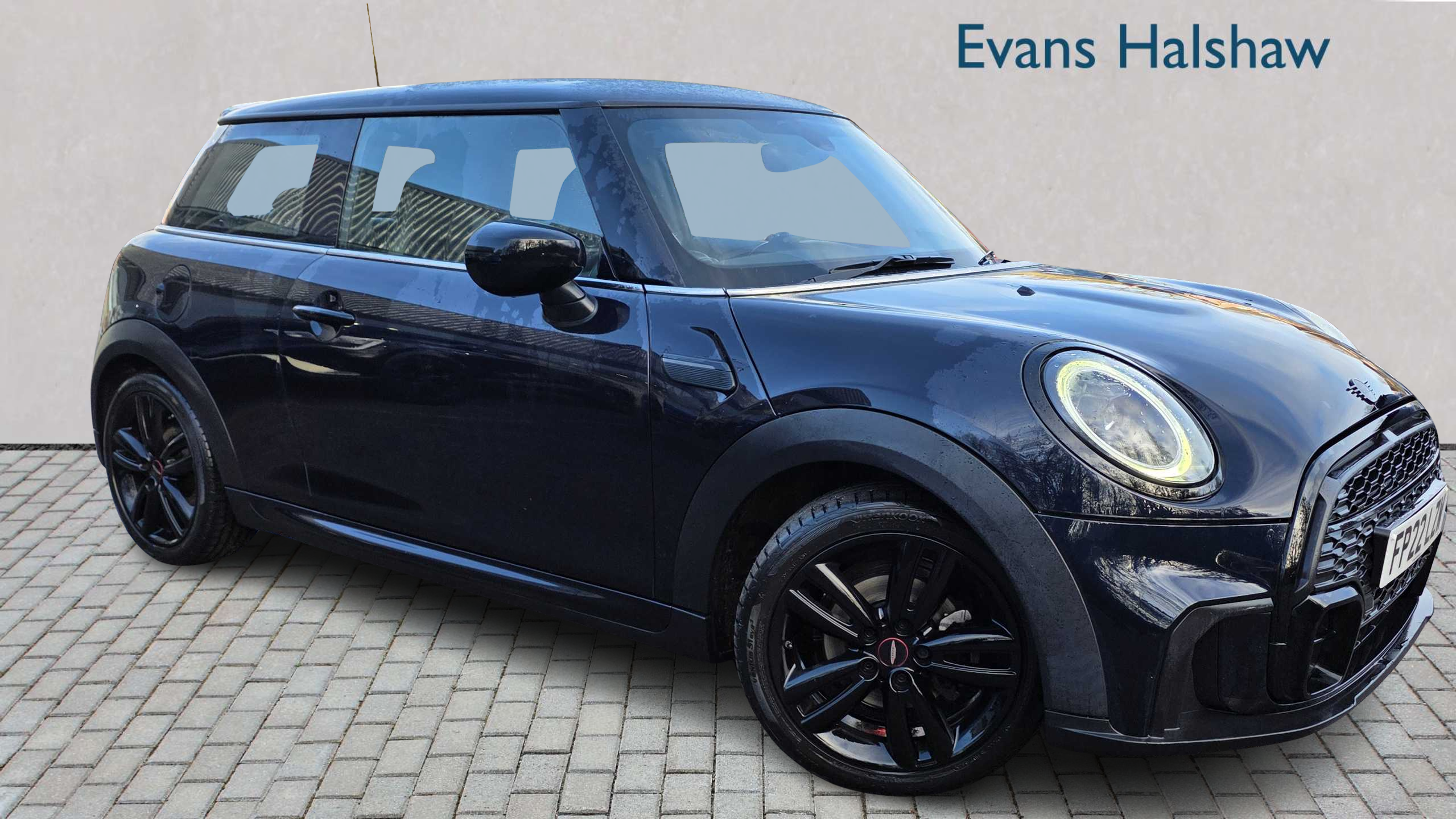 Main listing image - MINI Hatchback